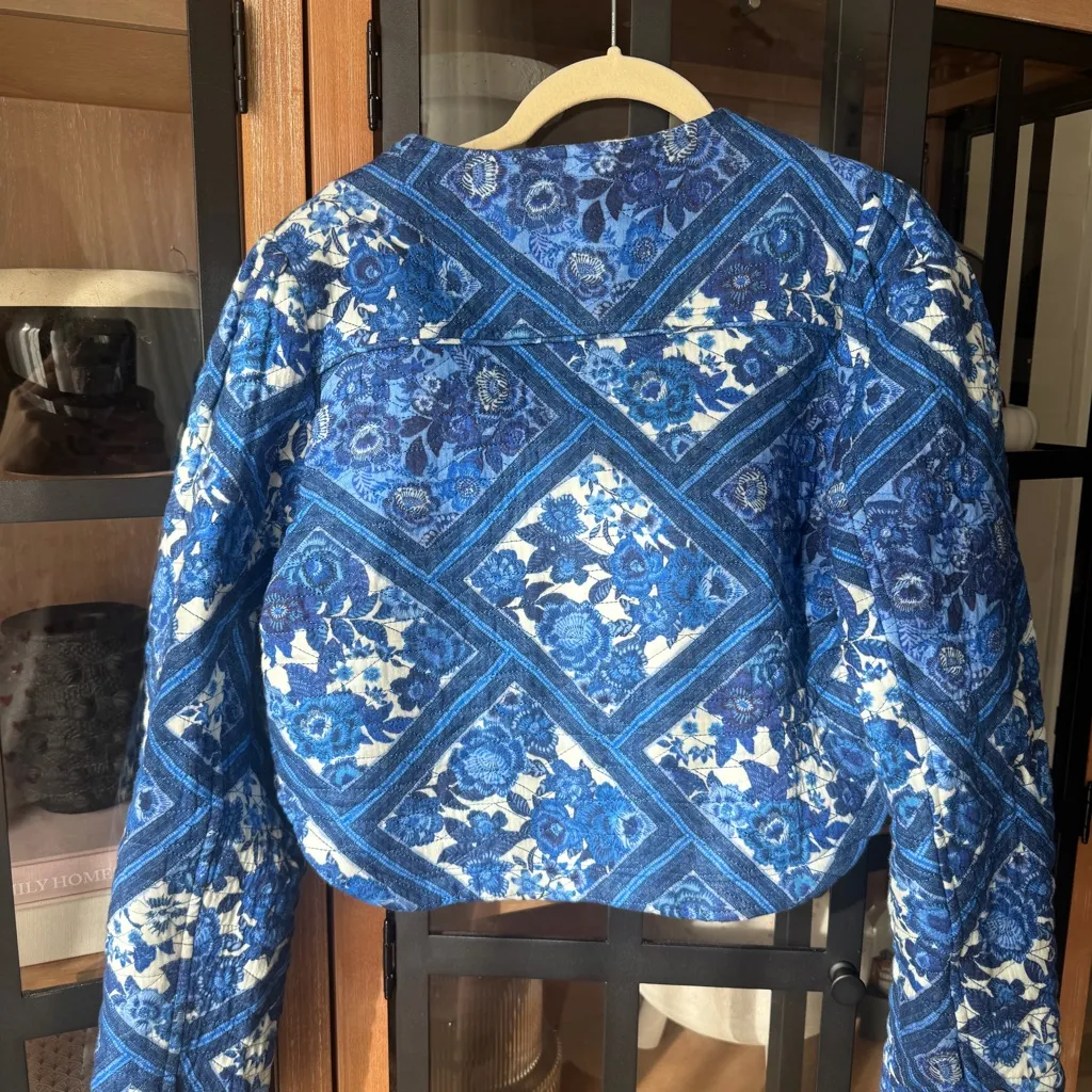 Quilted zip up jacket cropped floral block print boxy toile print grandmillenial - Image 3