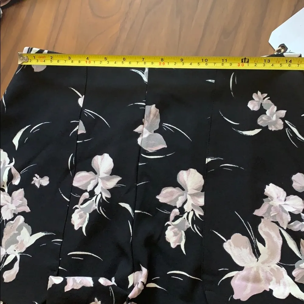NWT Leith 🌸Black floral shorts - Image 6