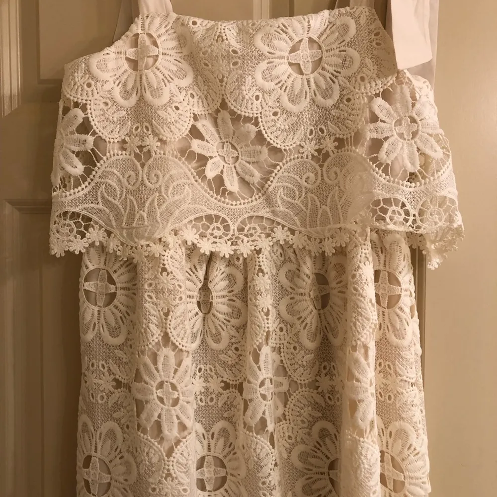 Venice Laced Ribbon Strap Crochet Midi Dress Size M - Image 3