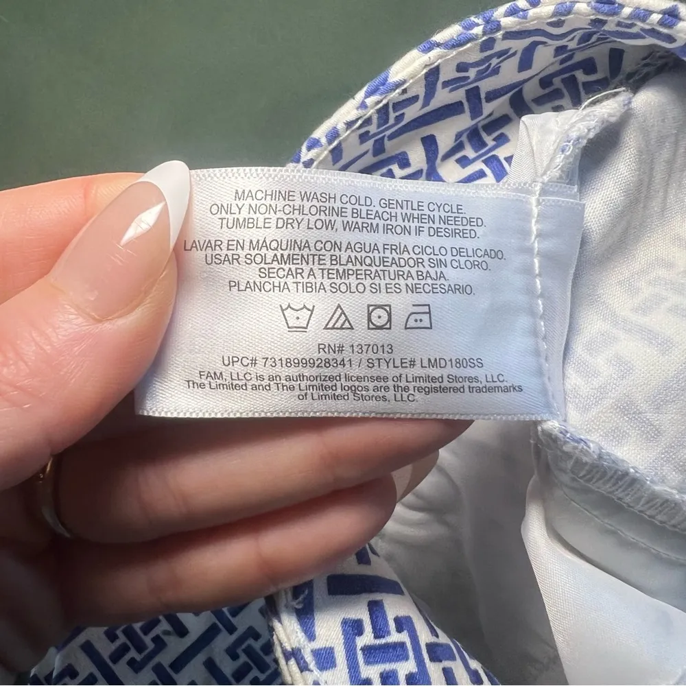 The Limited Royal Tiles Blue White Women's 10 Chino Cotton Shorts Summer Cottage - Image 9