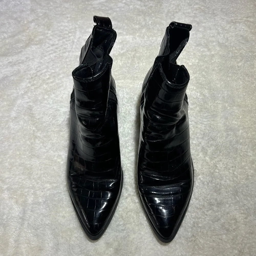 $120 Steve Madden Audience heeled ankle boots in black‎ croc size 8 - Image 4