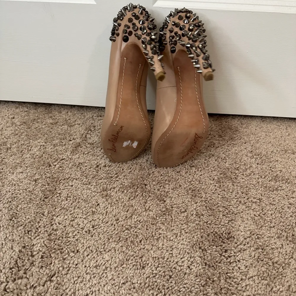 Sam Edelman Lorissa Spiked Pump Nude Leather size 10 - Image 7