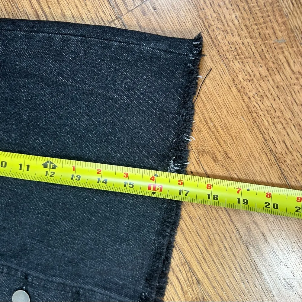 Mud Pie | Fitz Button Down Black Denim Raw Hem Mini Skirt NWT Size M - Image 11