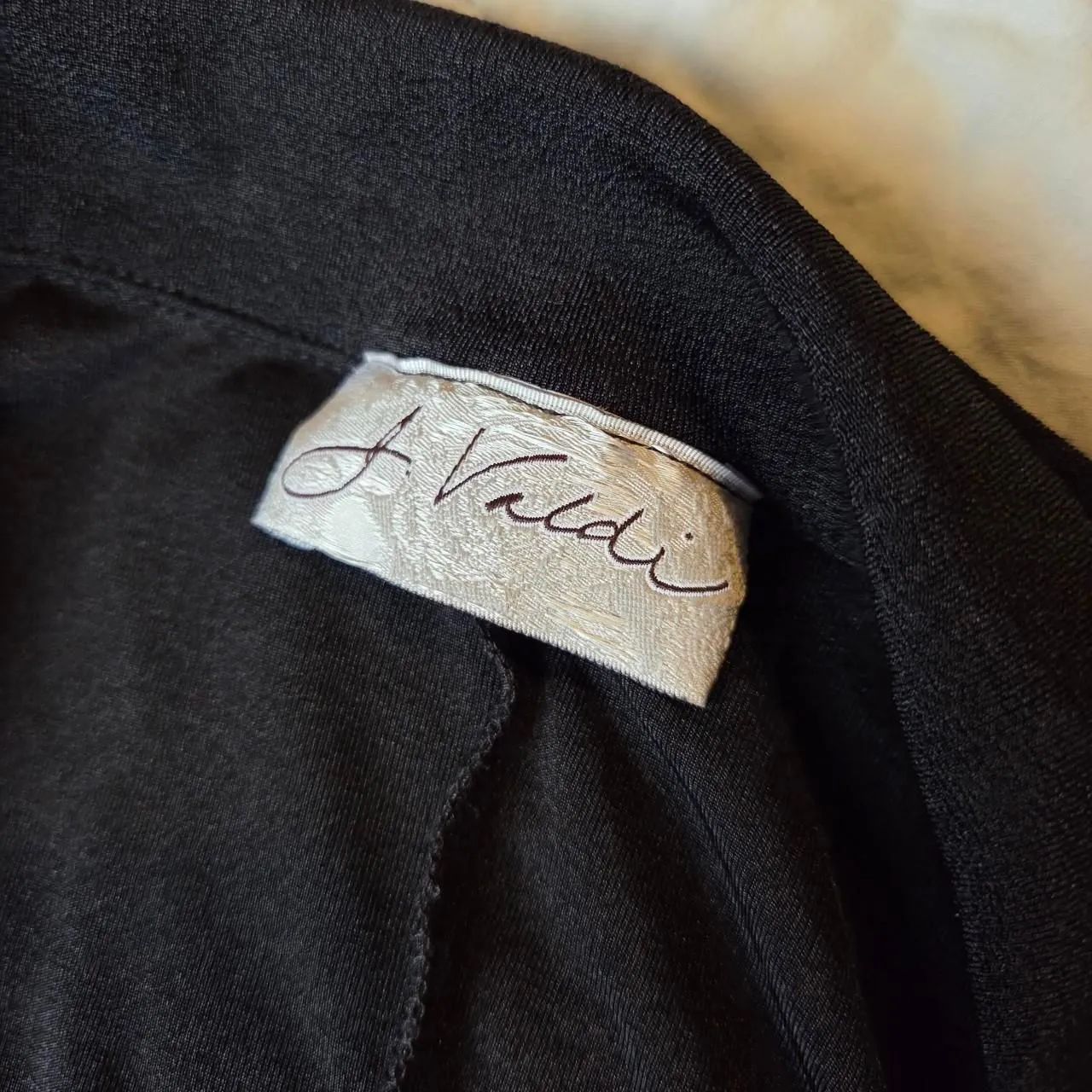 Black sleeveless v neck collared midi dress Size L - Image 4