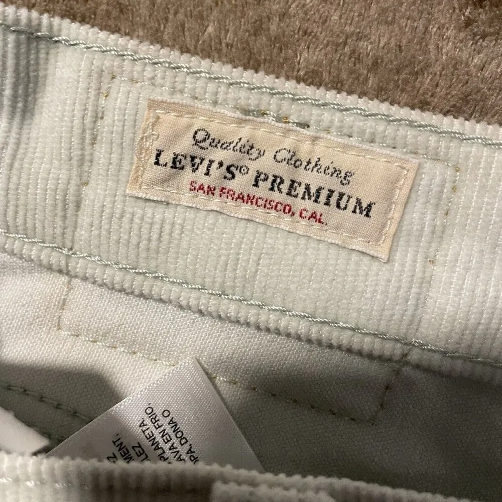 Levi’s Pants Womens Sz 29 Corduroy Premium Button Fly Wedgie Straight Mint Green - Image 5