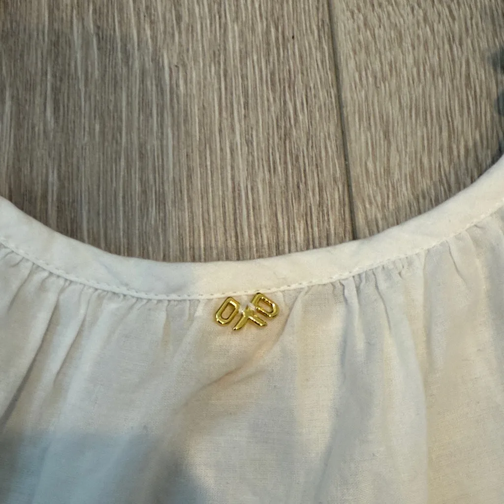 PilyQ Barcelona Serena Lily White Lace Off The Shoulder Swimsuit Cover Up Medium - Image 9