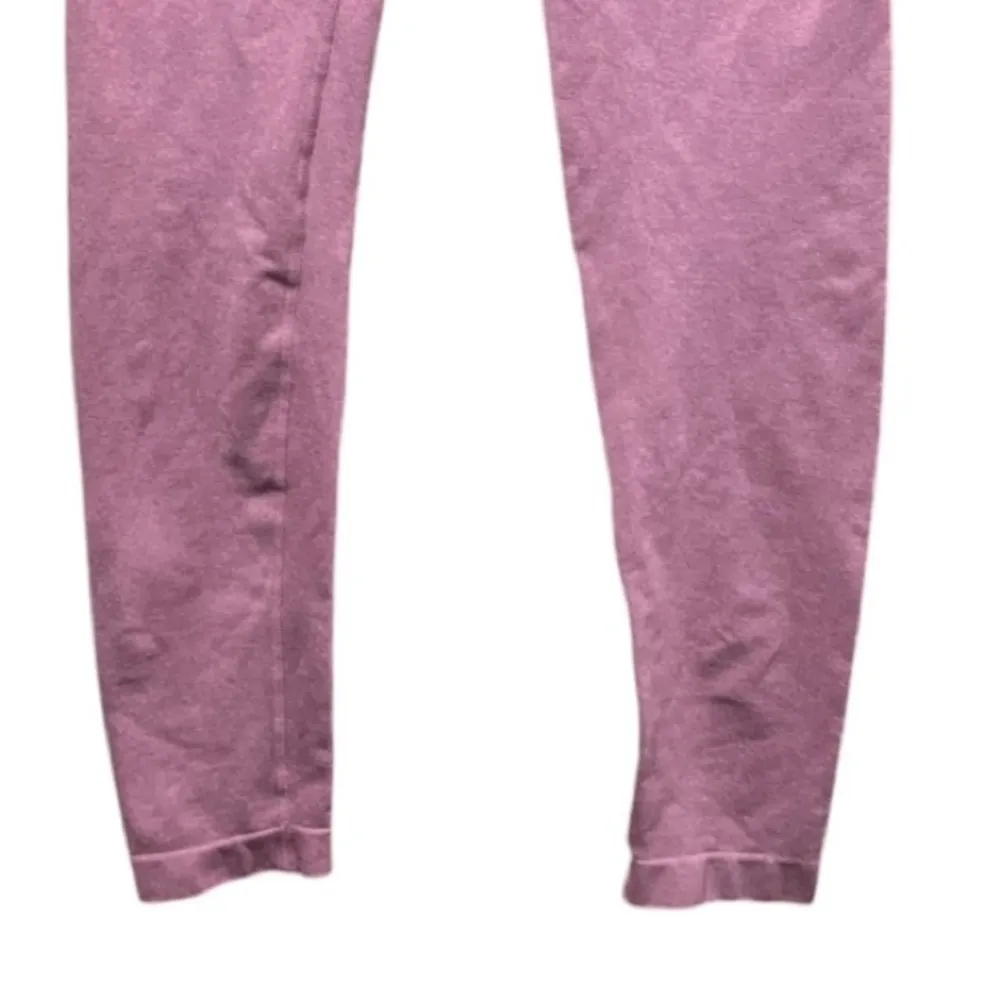 NVGTN Contour Curve Seamless Rose Pink‎ Leggings Size Medium - Image 10