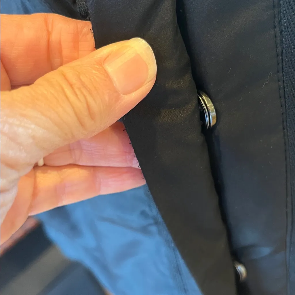 Christopher & Banks Black Puffer Jacket Vest - Image 6