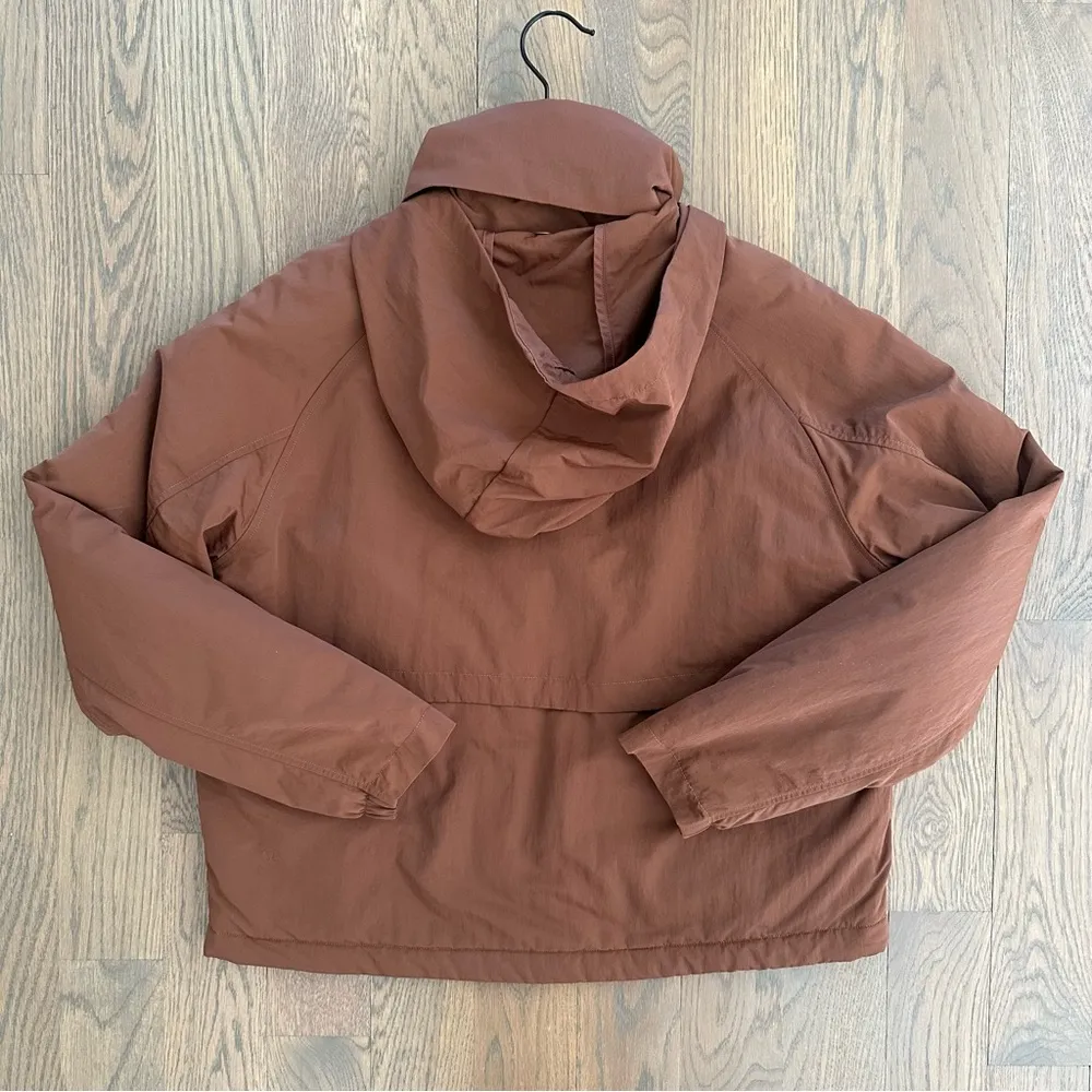 NWT Lululemon Women's Always Effortless Insulated Jacked Roasted Brown Size 6 - Image 7