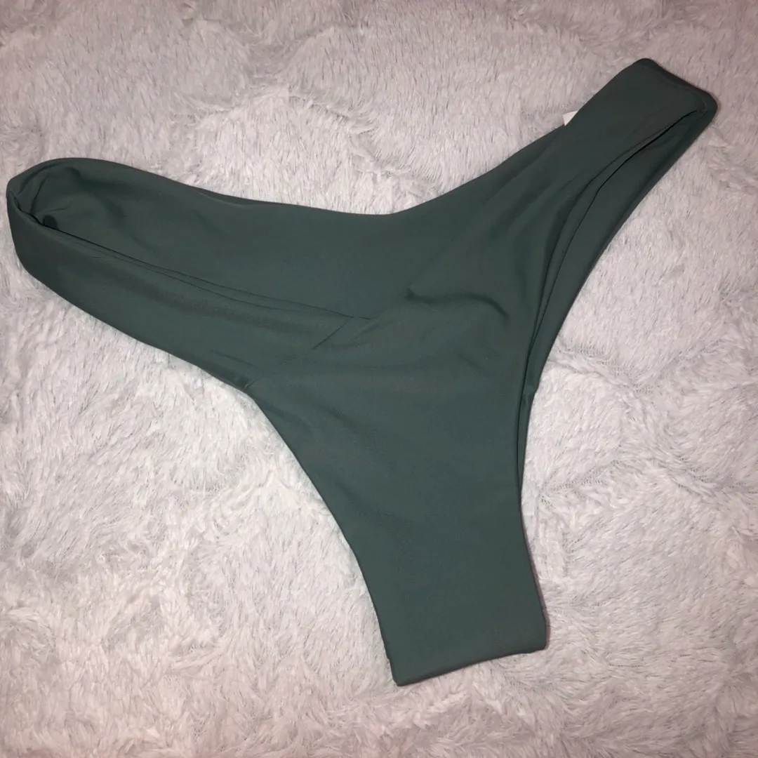 Zaful Olive Green Bikini Set - Image 5