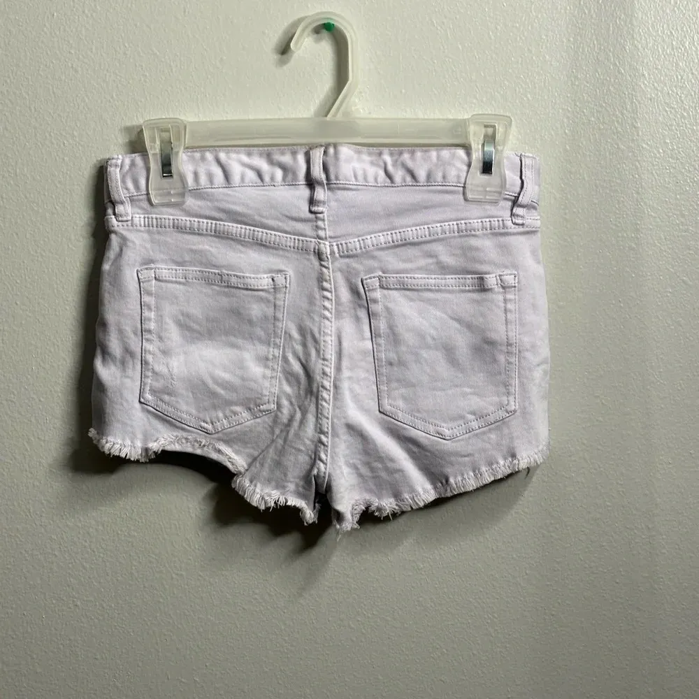 H&M‎ Women Lilac Cut Off Jean Shorts Size 2. - Image 5