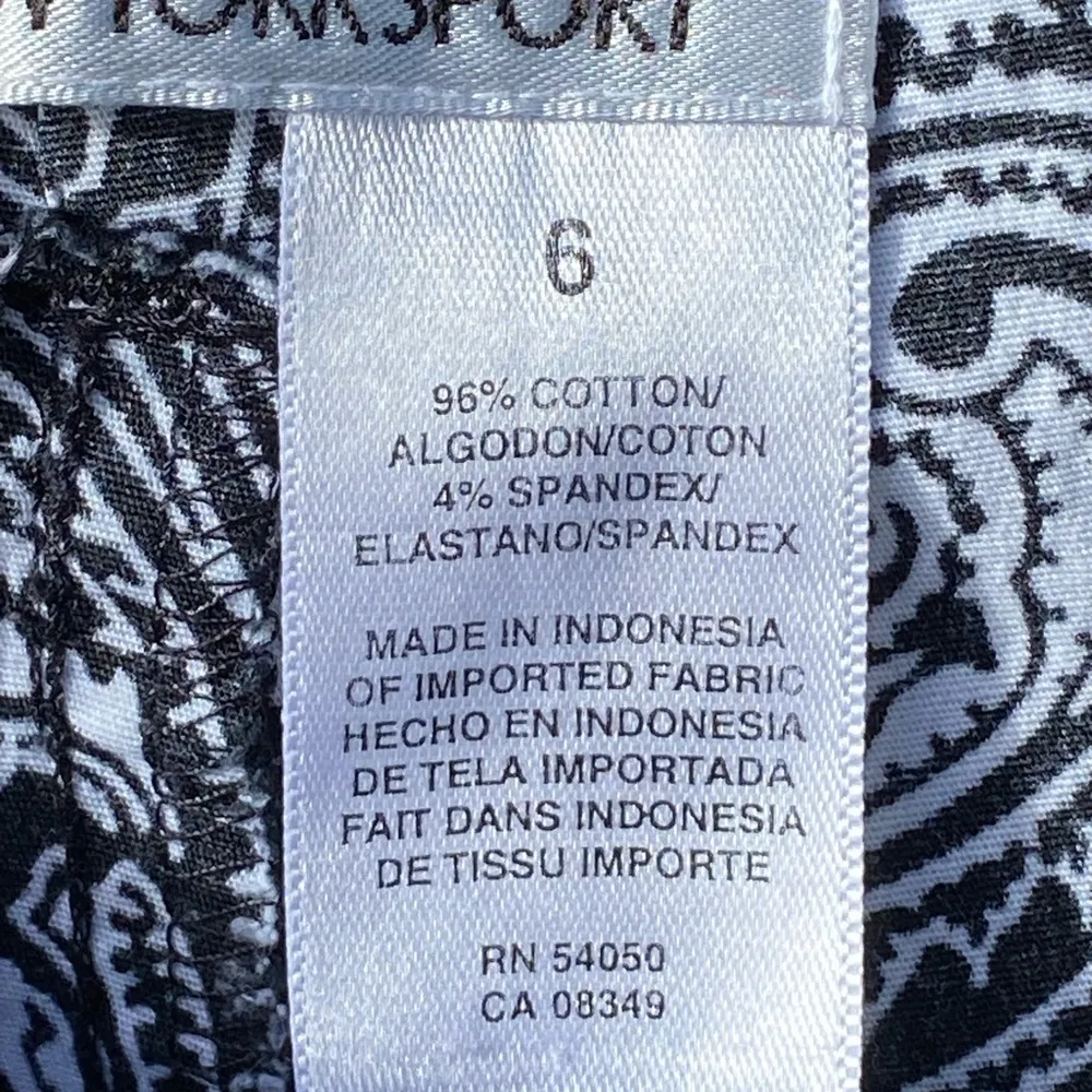 Jones New York Sport Paisley Print Black Skort 6 - Image 8