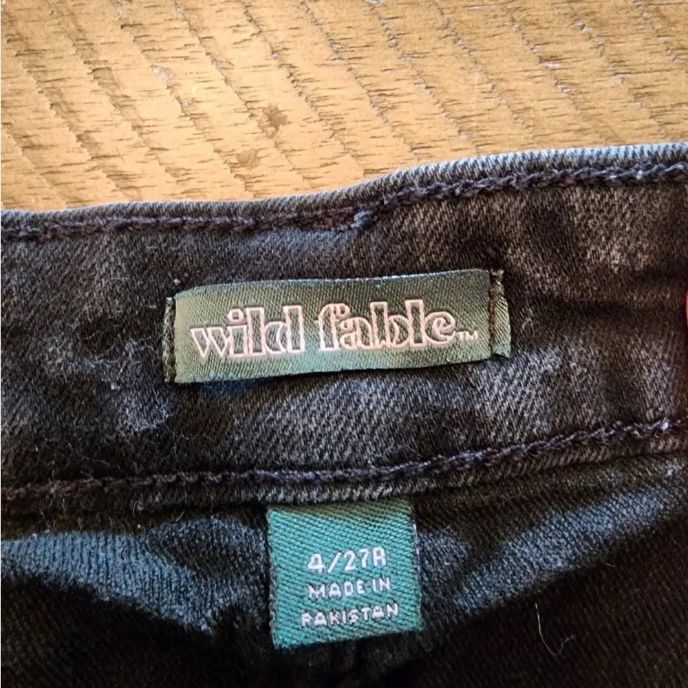 Wild fable black highest rise booty shorts size 4 - Image 4