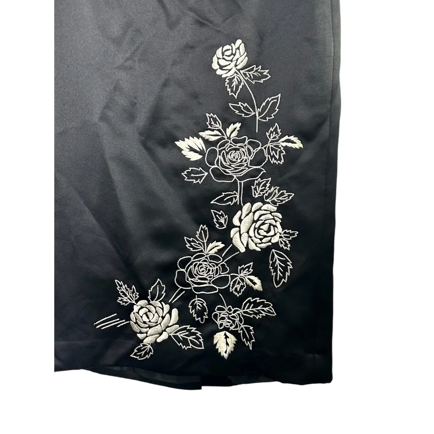 Ann Taylor Loft Black & Silver Rose Satin Knee Length Pencil Skirt Women's 6P - Image 2