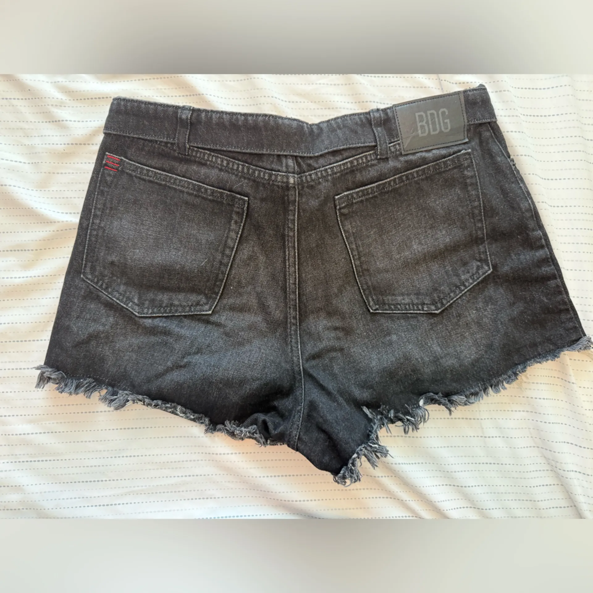 BDG Foldover Waistband Denim Shorts 31 - Image 4