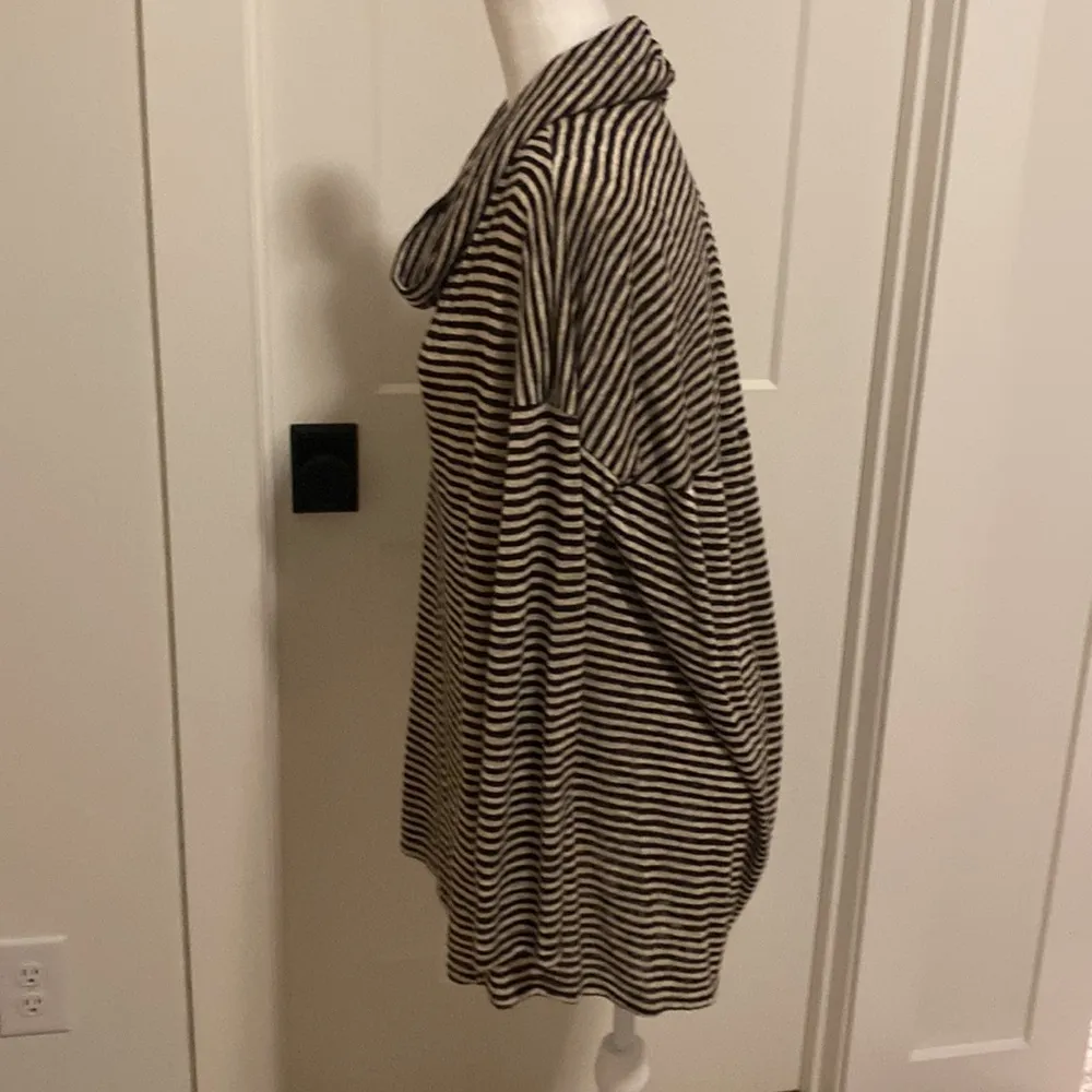 Anthropologie Sunday in Brooklyn Cowl Neck Tunic Sz M - Image 3