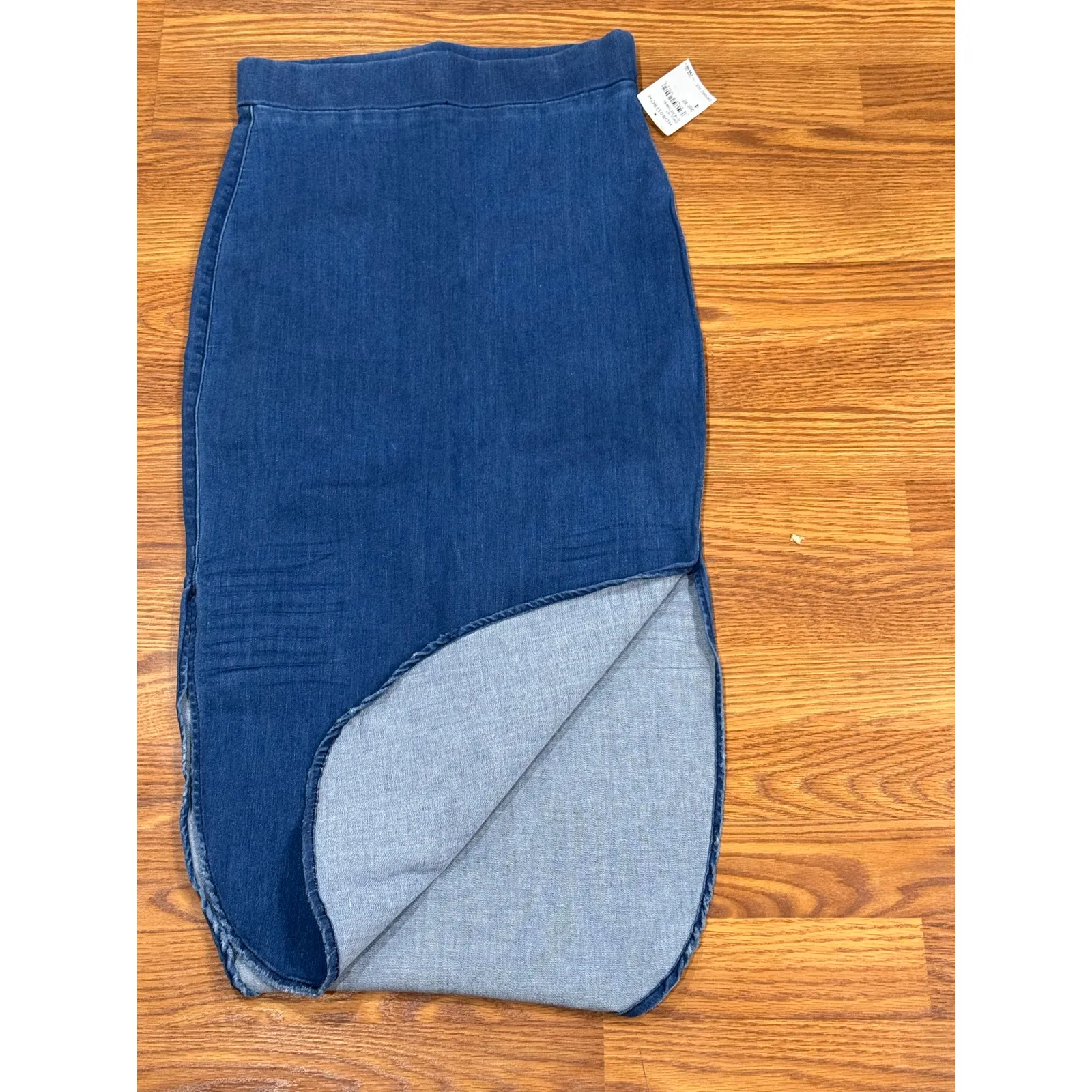 FRANK & EILEEN Unforgettable Denim Skirt In blue 1977 Medium Denim Wash size 4 - Image 8