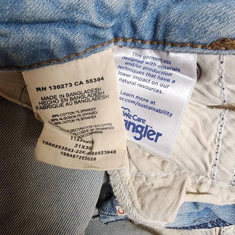 NWT Wrangler Retro Light Wash High Rise Flare Blue Jeans (31x36) - Image 5