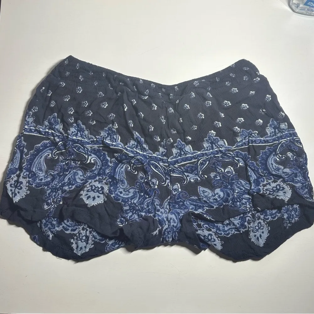 Angie Shorts - Image 2