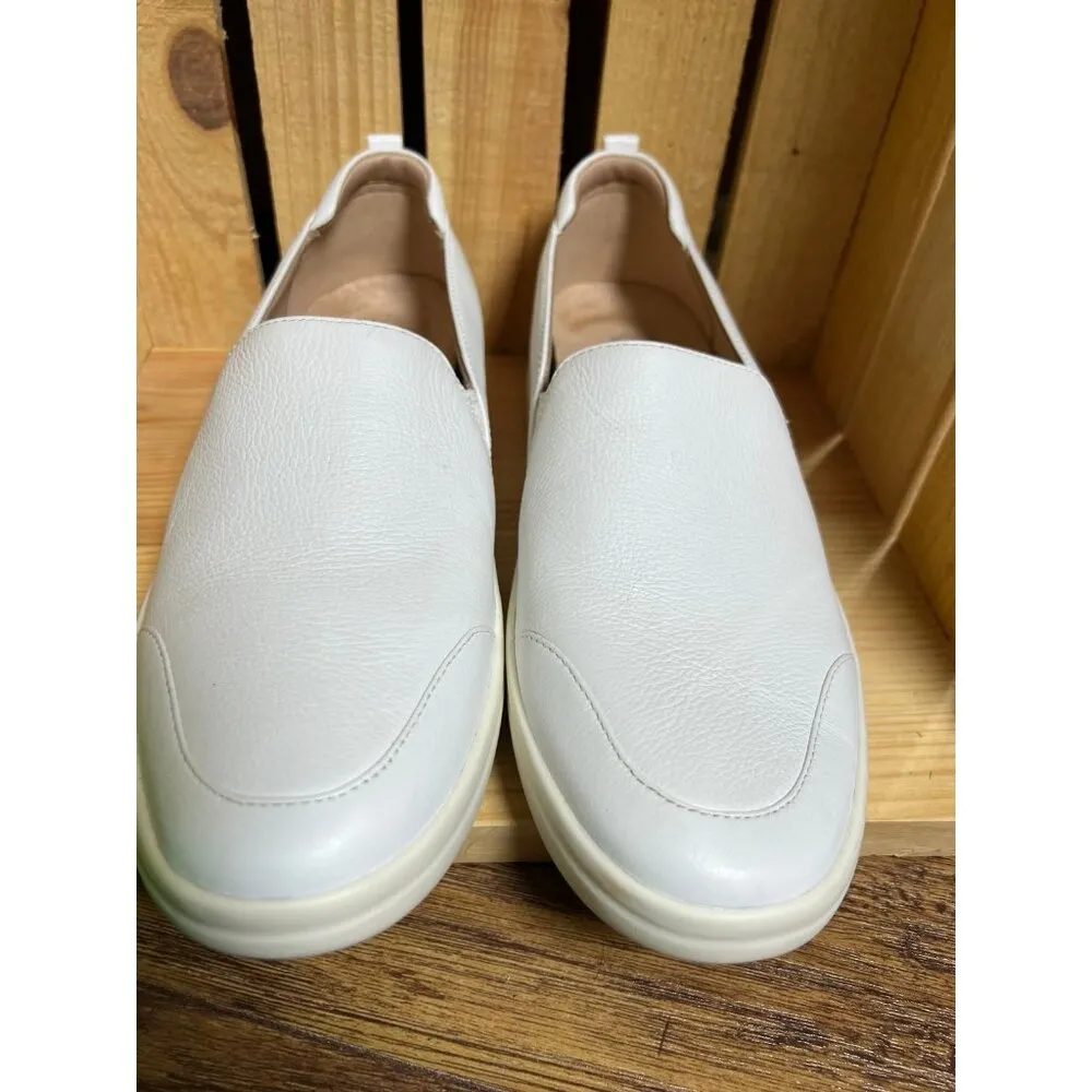 Womens Vionic Penelope Slip On Sneaker Loafer White/Gray size 8.5 - Image 2