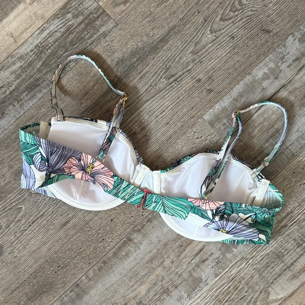 Tory Burch Floral Bikini Top size L - Image 3