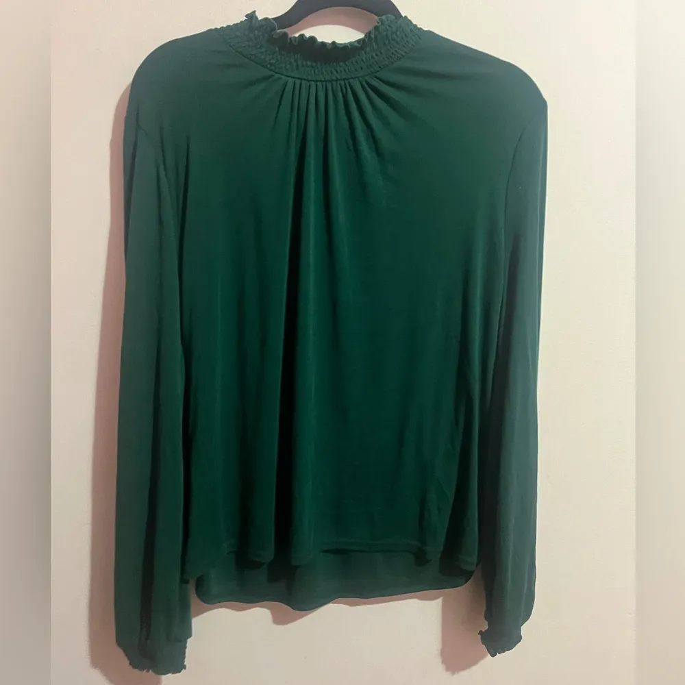 J Crew Top Womens XL Large Forest  green Long Sleeve Mock Neck Sheer Sleeves - Image 3