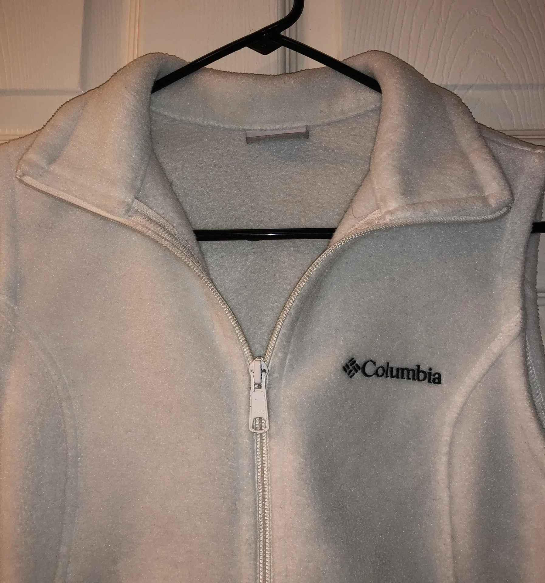 Columbia White  Vest - Image 3