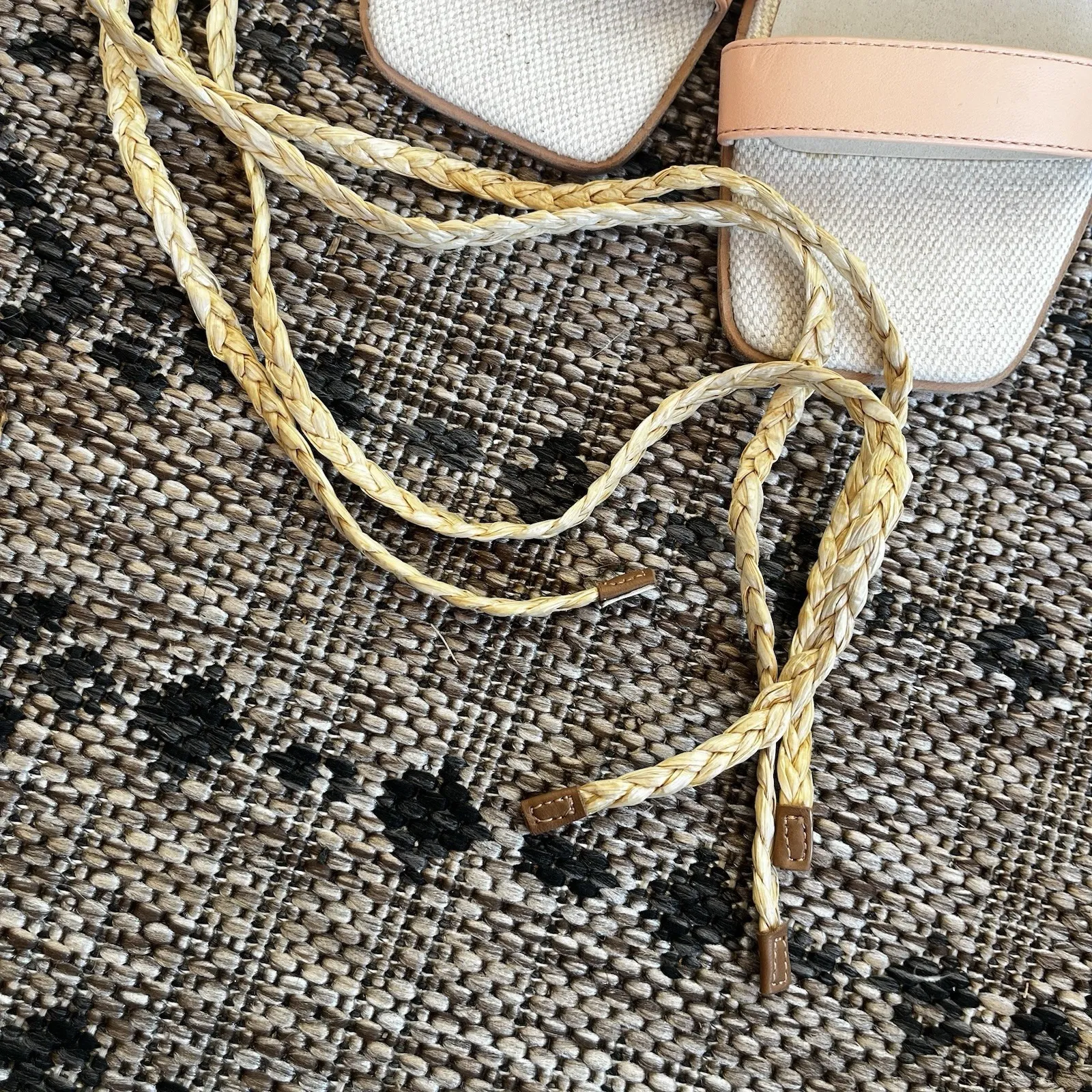 Dolce Vita Woman's 9.5 Peach High‎ Heel Sandals Ankle Straps Dressy 3.5" Heel - Image 14