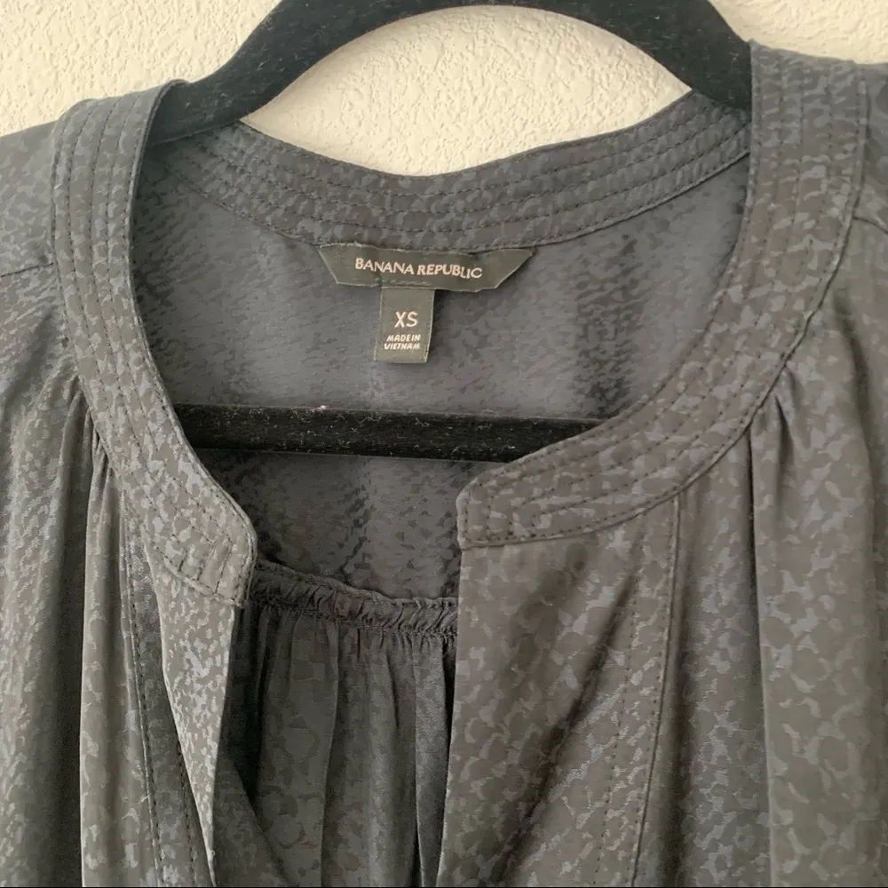 Banana Republic Top - Image 2