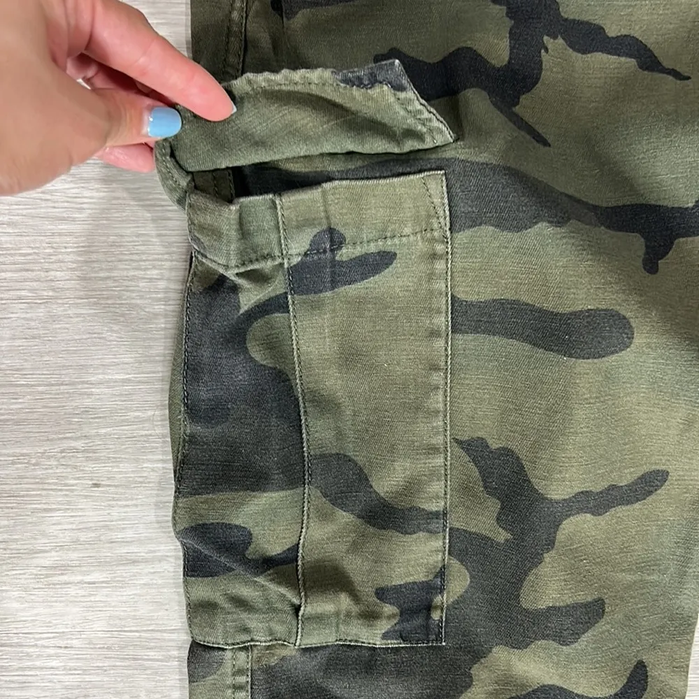 Tna Aritzia • camo jogger cargo pants - Image 7