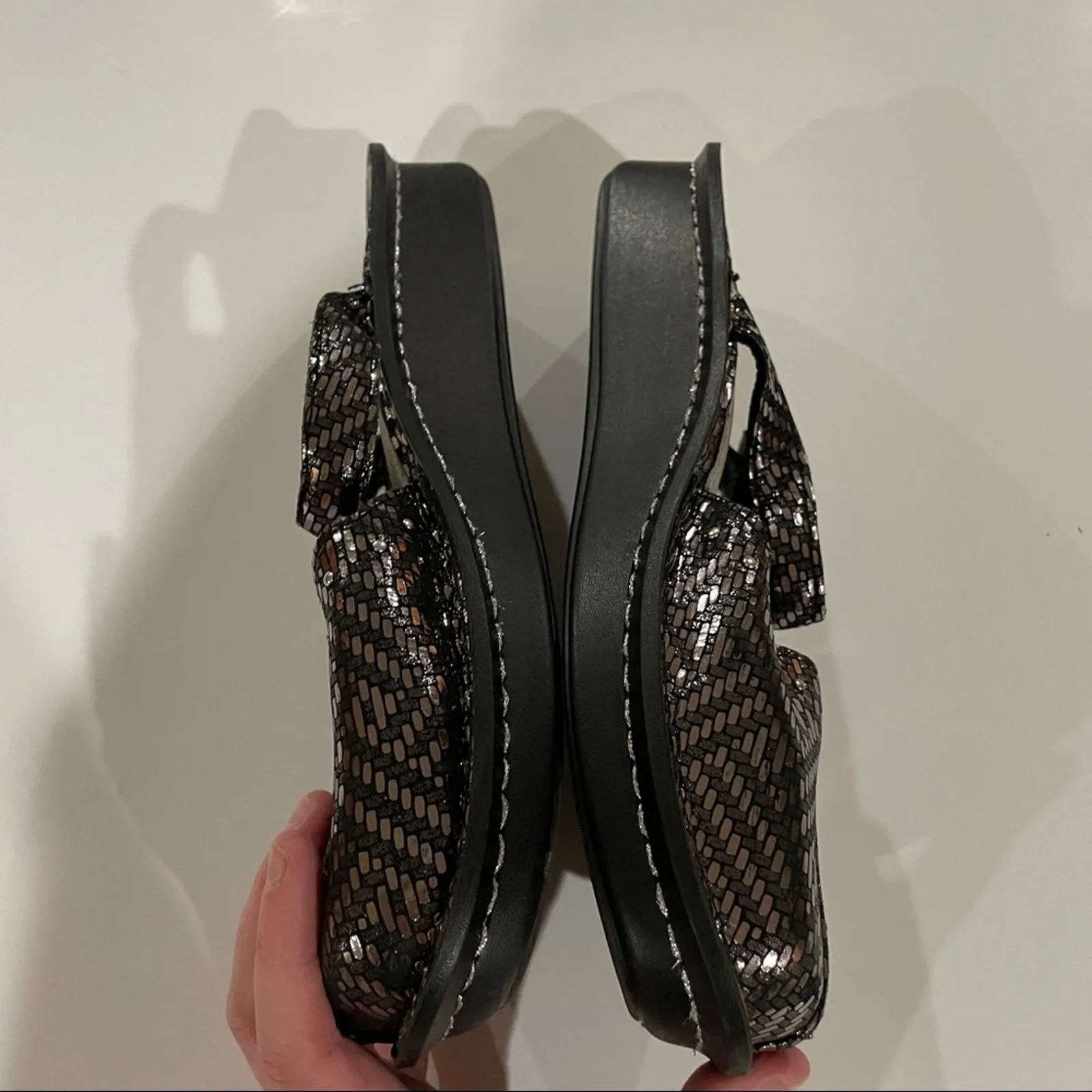 Alegria Tuscany Pewter Dazzler Metallic Mary Jane Mules Size 38‎ - Image 7