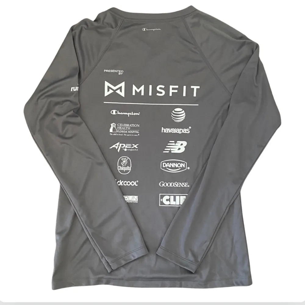 NEW Women’s runDisney Wine & Dine 2016 Half Marathon Champion Tech Shirt Small S - Image 5