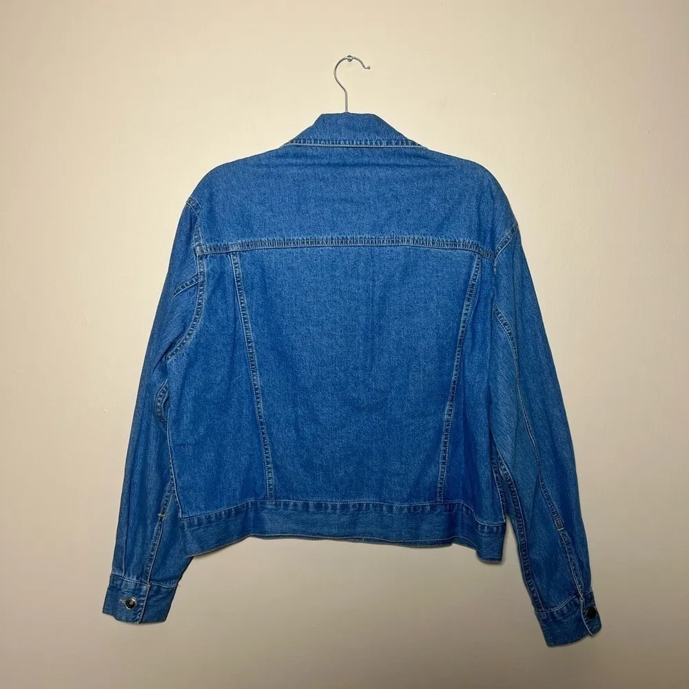 Basic Shell Vintage Light Weight Denim Jacket Size L - Image 2