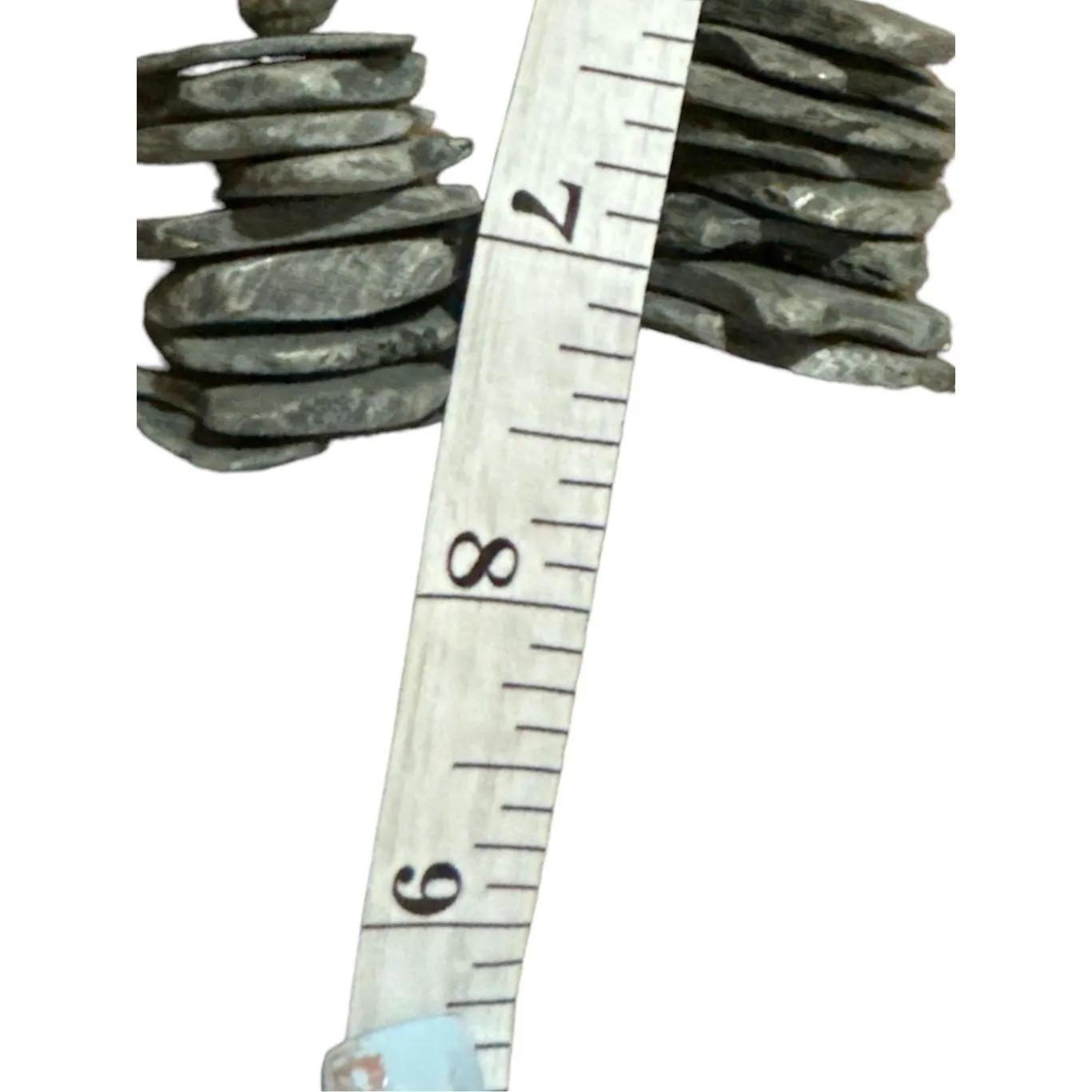 Chunky Y2K beaded stone color chips necklace grey and clear Flintstones exotic w Gray - Image 4