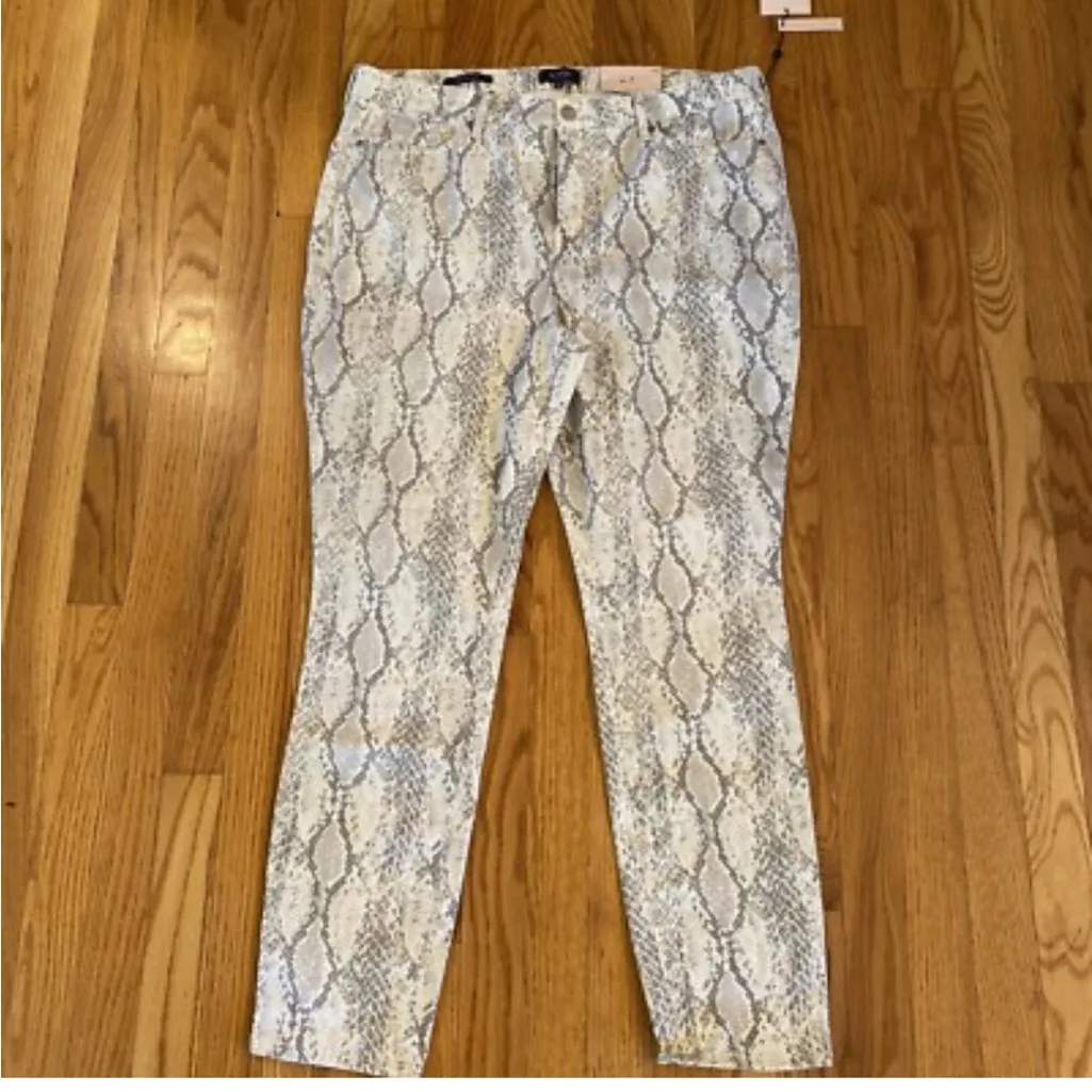 NYDJ Snake Print Amy skinny Leg Pants diamond gray size 24W - Image 9