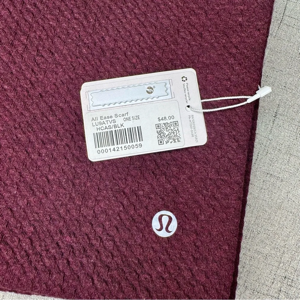 Lululemon All Ease Winter Scarf Heathered Cassis & Black NWT - Image 7