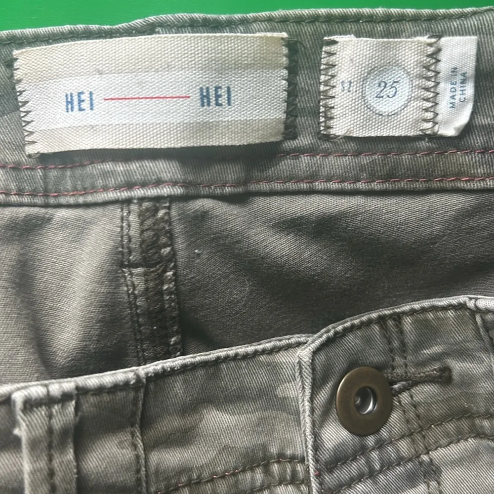 Anthropologie HEI HEI Camoflauge Army Straight Leg Utility Pants Size 25 - Image 12