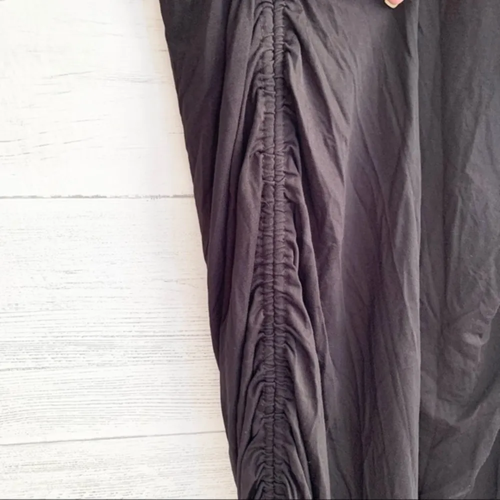 Good American Black Ruched Midi Dress - Image 10