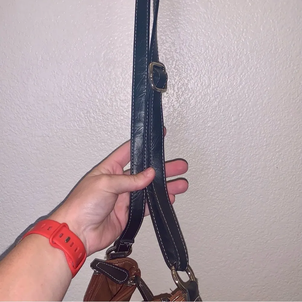 Stone & Co brown faux leather casual crossbody handbag - Image 3