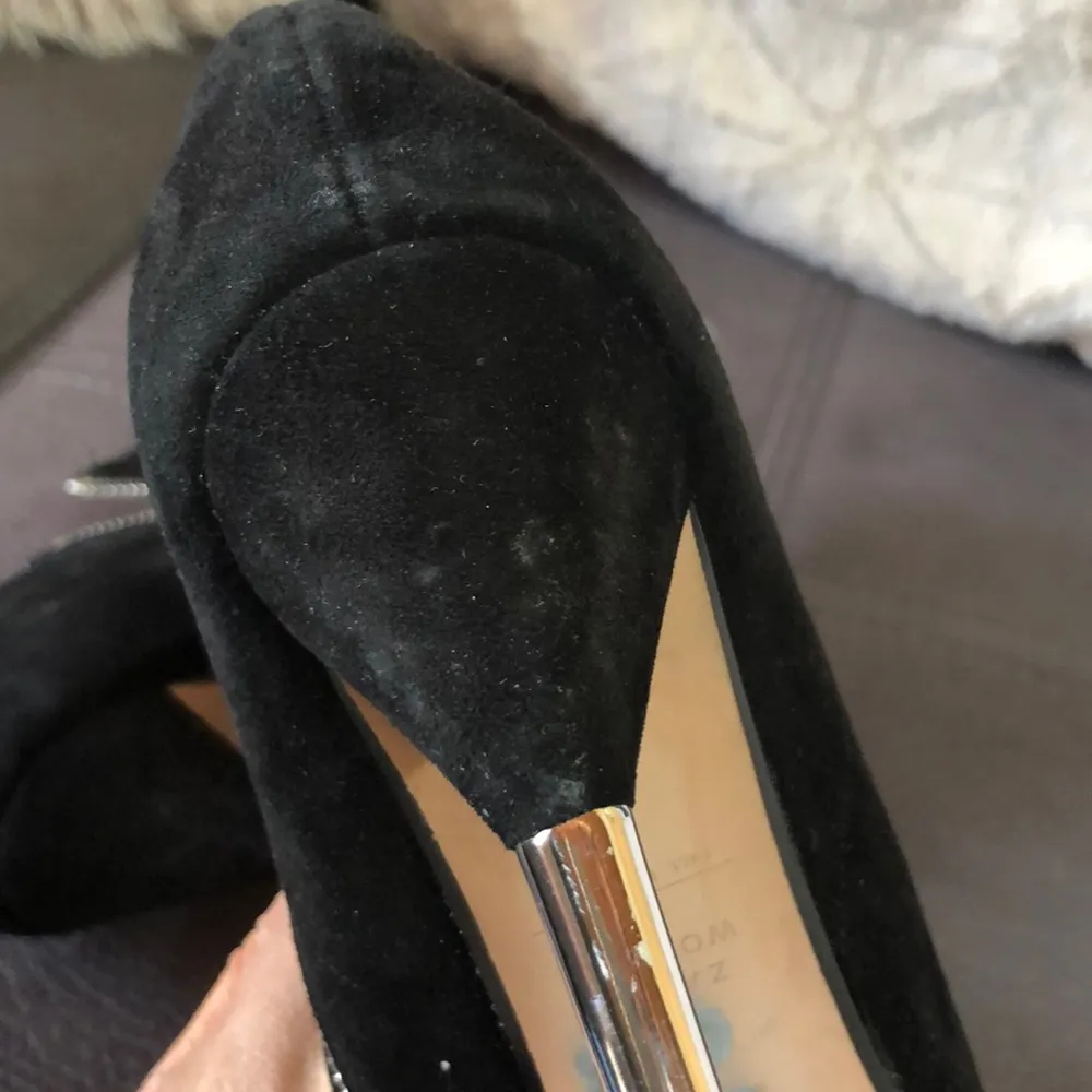 ZARA WOMAN “Fall Winter 12” Black Faux Suede Pumps - Image 12