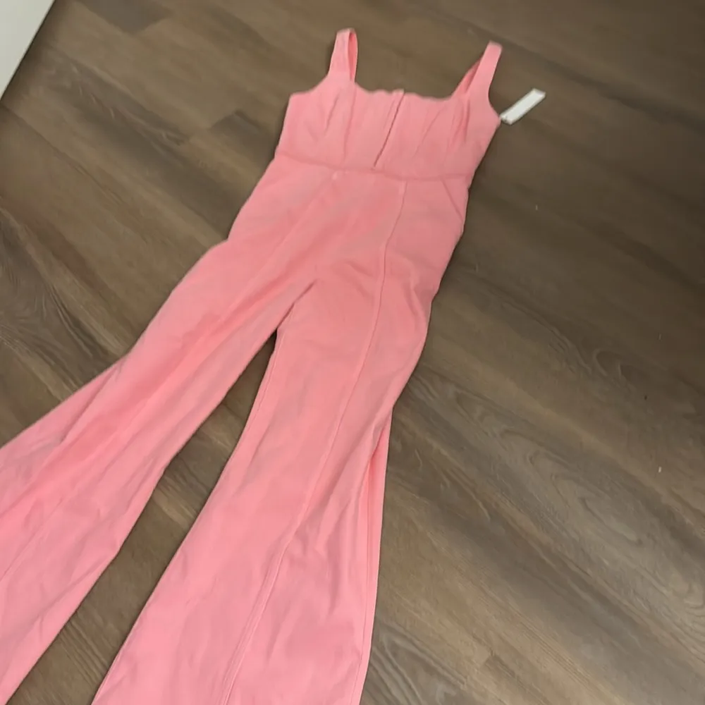 NWT Alice + Olivia Chels Corset Jumpsuit in pink denim - Image 5