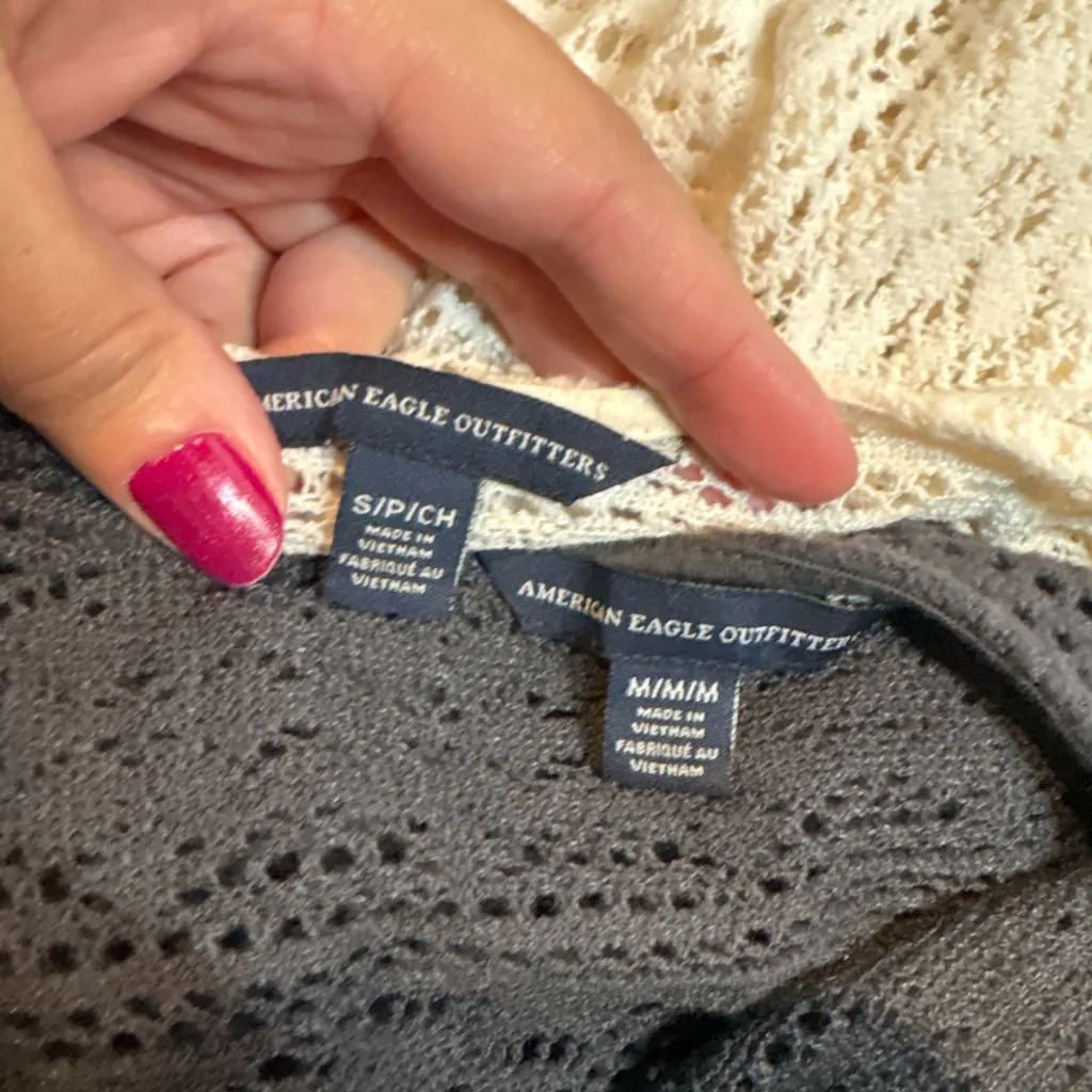 American Eagle crochet cropped long sleeve tops - Bundle of 2 - Image 4