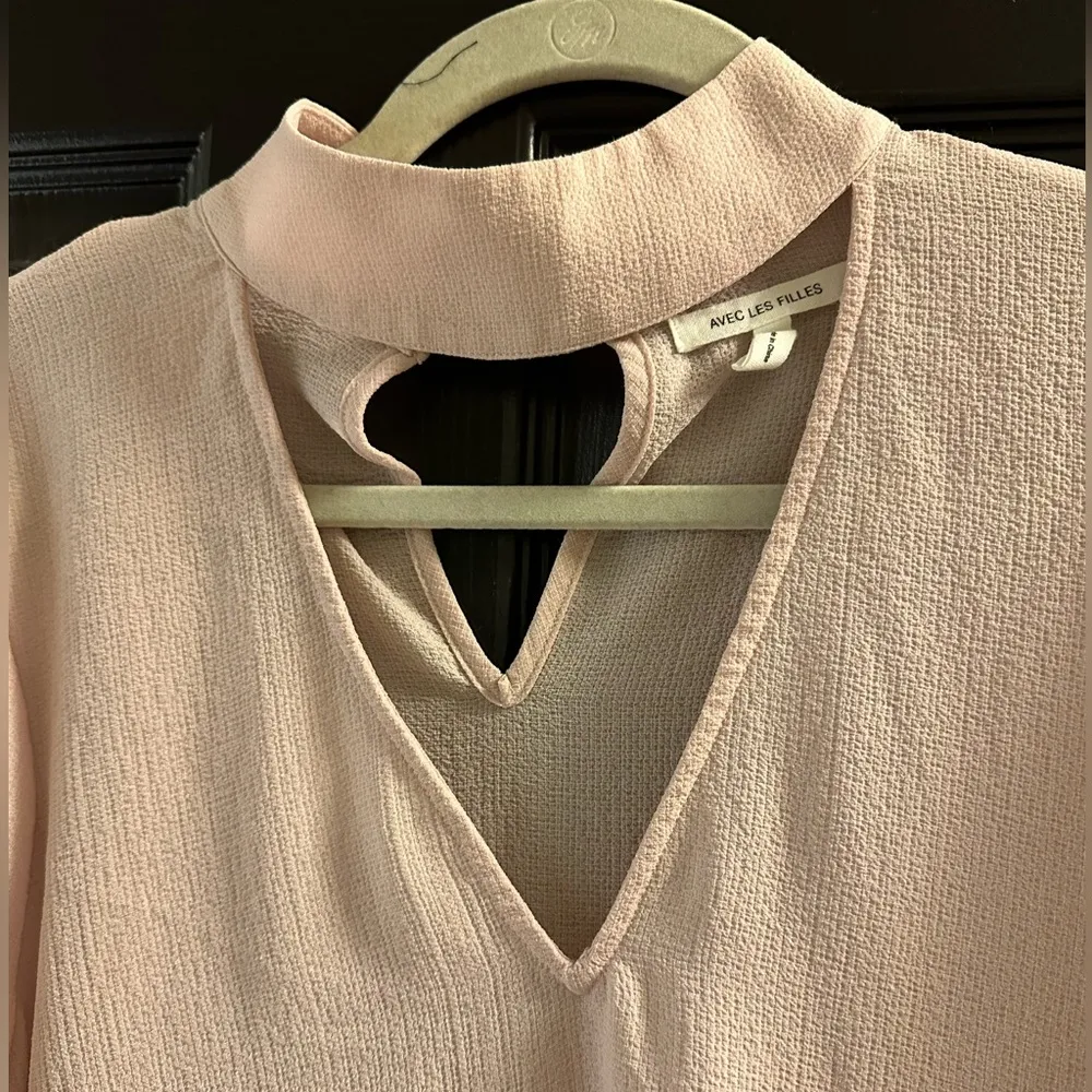 Avec Les Filles Shirt Size Small - Image 2