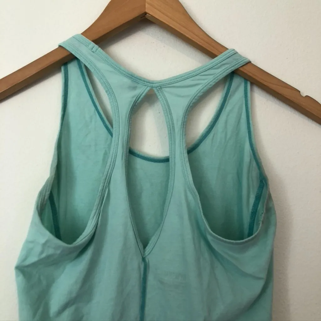 GYMSHARK Tempo Vest Pastel Aqua Blue ish Sleeveless Racerback Cutout Tank Top XS - Image 12