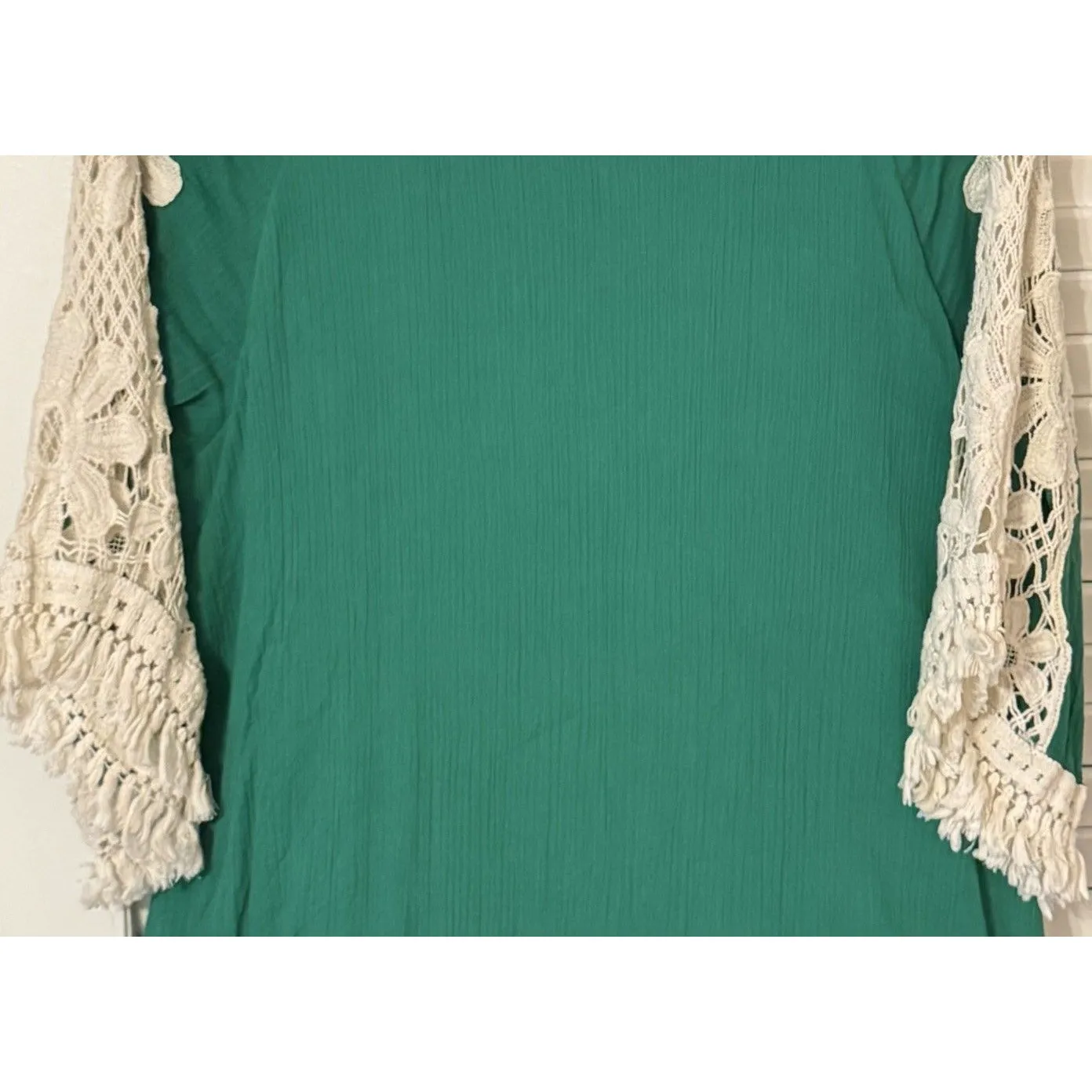 UMGEE Green Gauzy Tunic Top w Flower Crochet Sleeves Fringe Hem Cottagecore Lg - Image 5