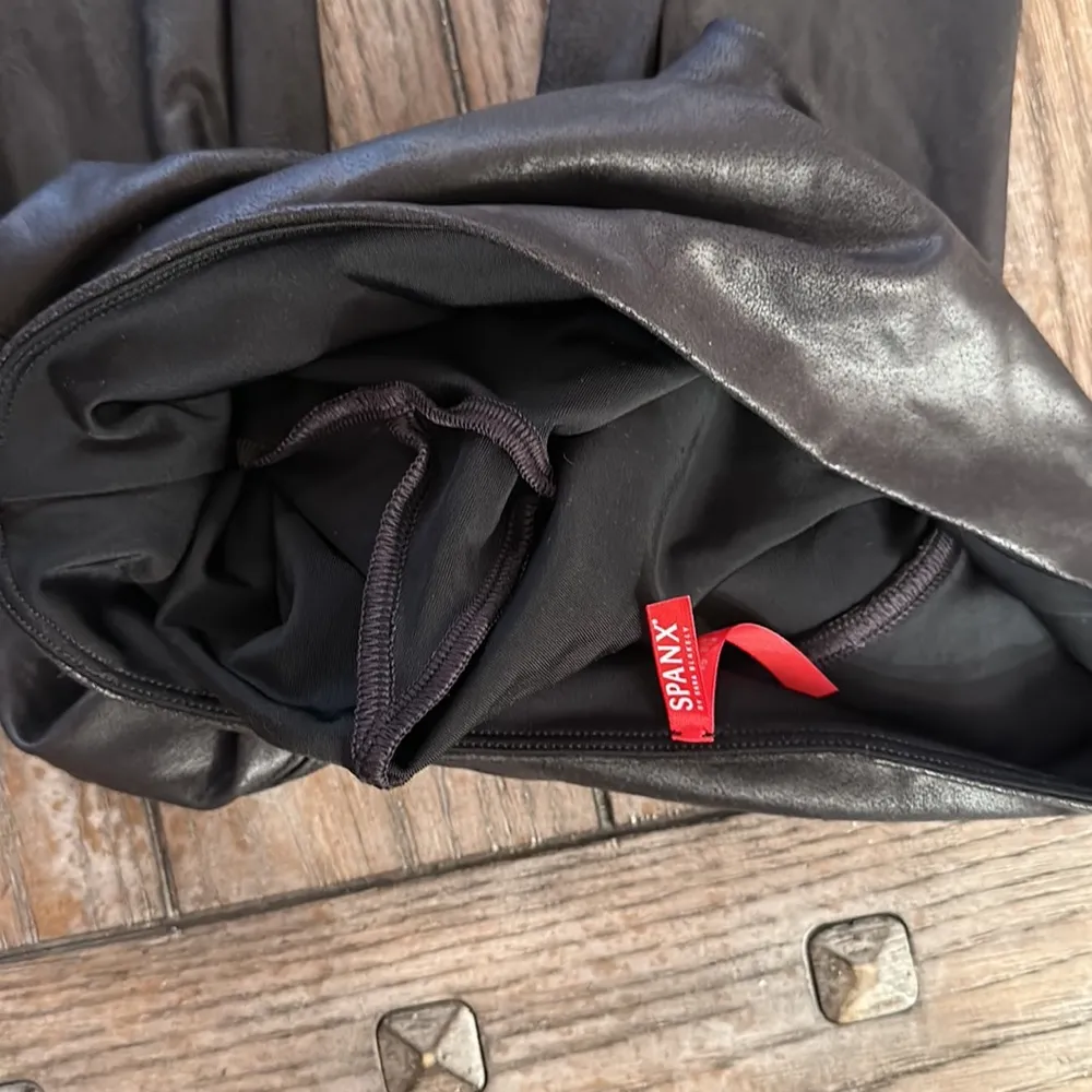 Spanx faux leather leggings - Image 4