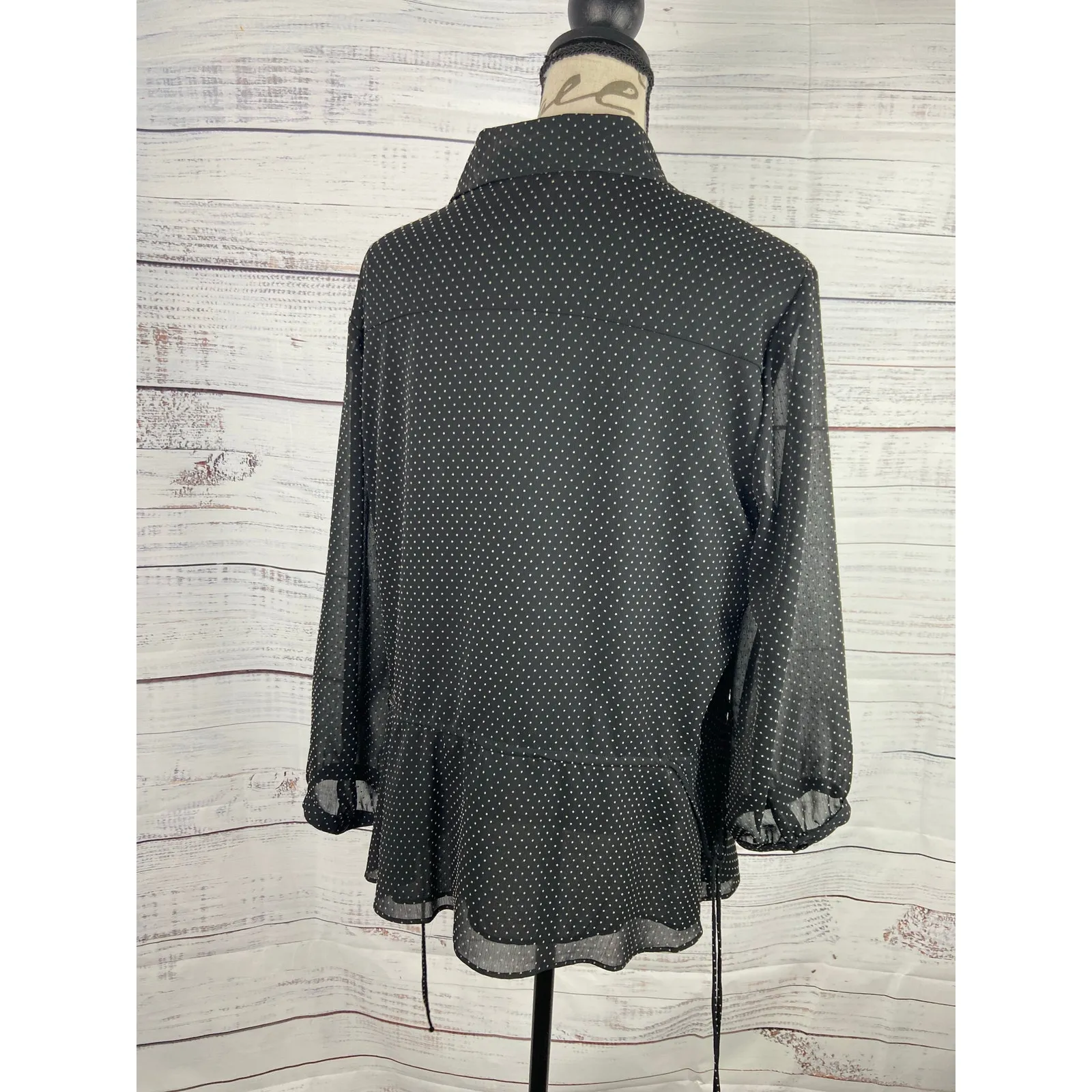 JM Collection Button Front Blouse Womens 16 Polka Dot Black White Cinched Waist - Image 4