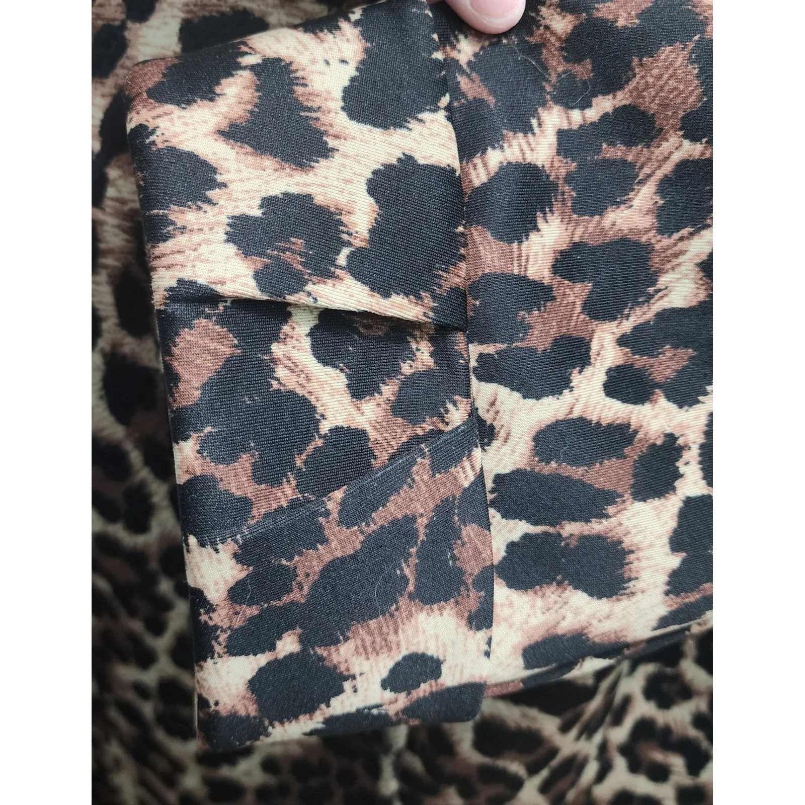 Tahari Arthur S Levine Leopard Print Blazer Jacket Collared Button Size‎ 18 Brown Size 18P - Image 4