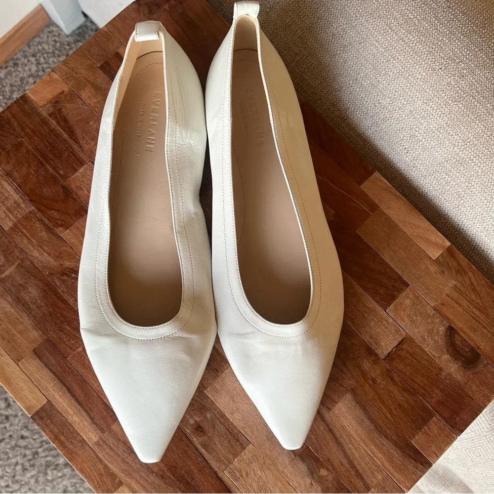 Everlane Italian Leather The 40 Hour Pointed Toe Flats in Cream White Size 10 - Image 5