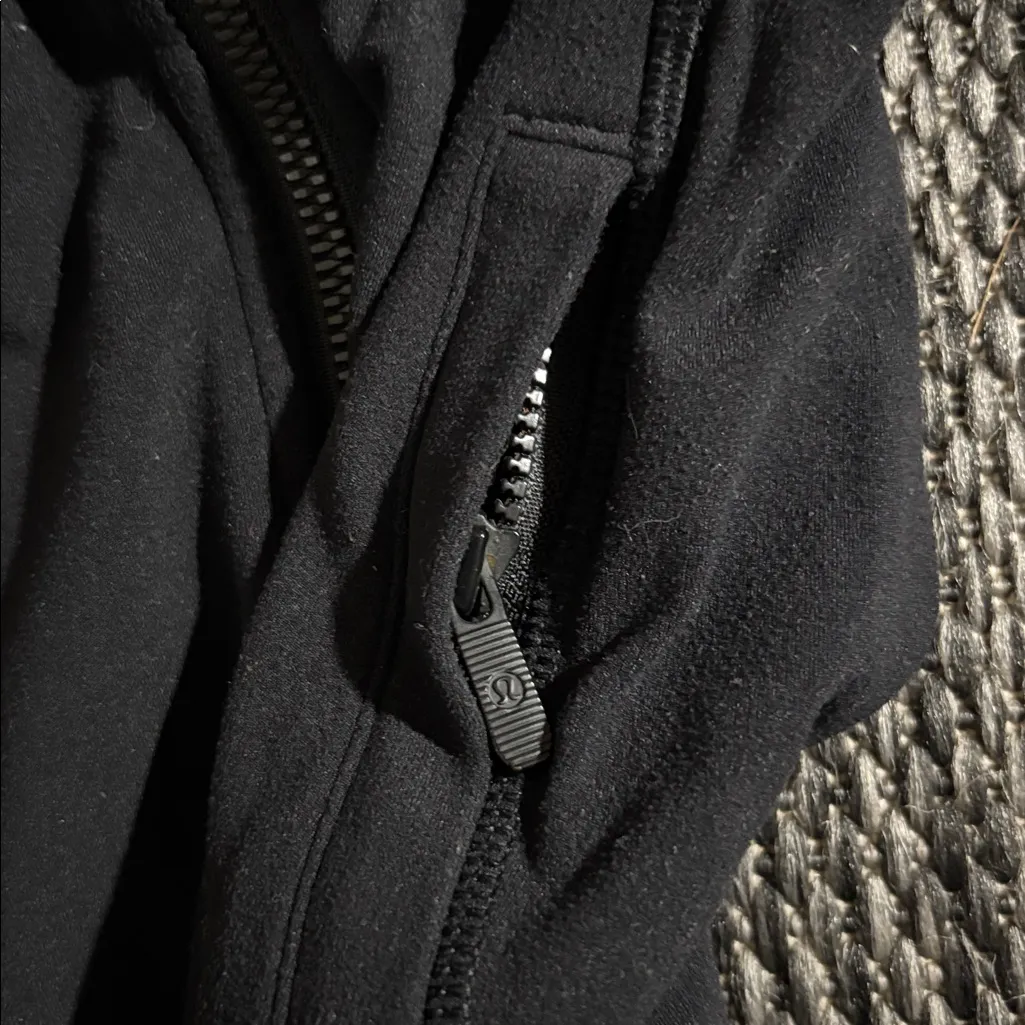 Lululemon  Hooded Define Jacket *Nulu - Image 3